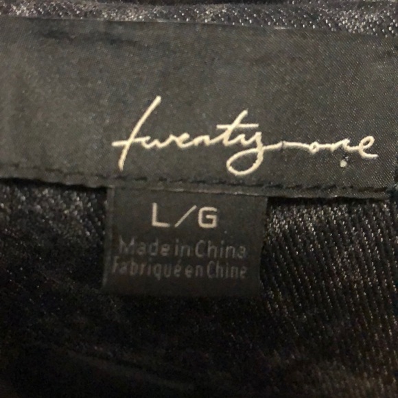 𝅺TWENTY One Large Black and Gray Blue Jean Jacket - Picture 5 of 8